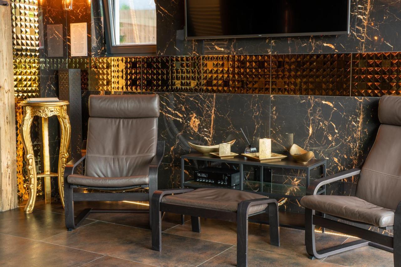Apartamenty Wellness & Spa Cztery Pory Roku 考斯赛力克 外观 照片